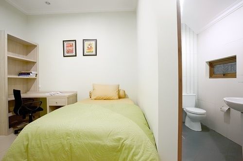 Rumah Aca 2*