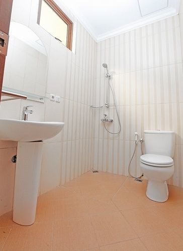Rumah Aca Wisma tamu 2*